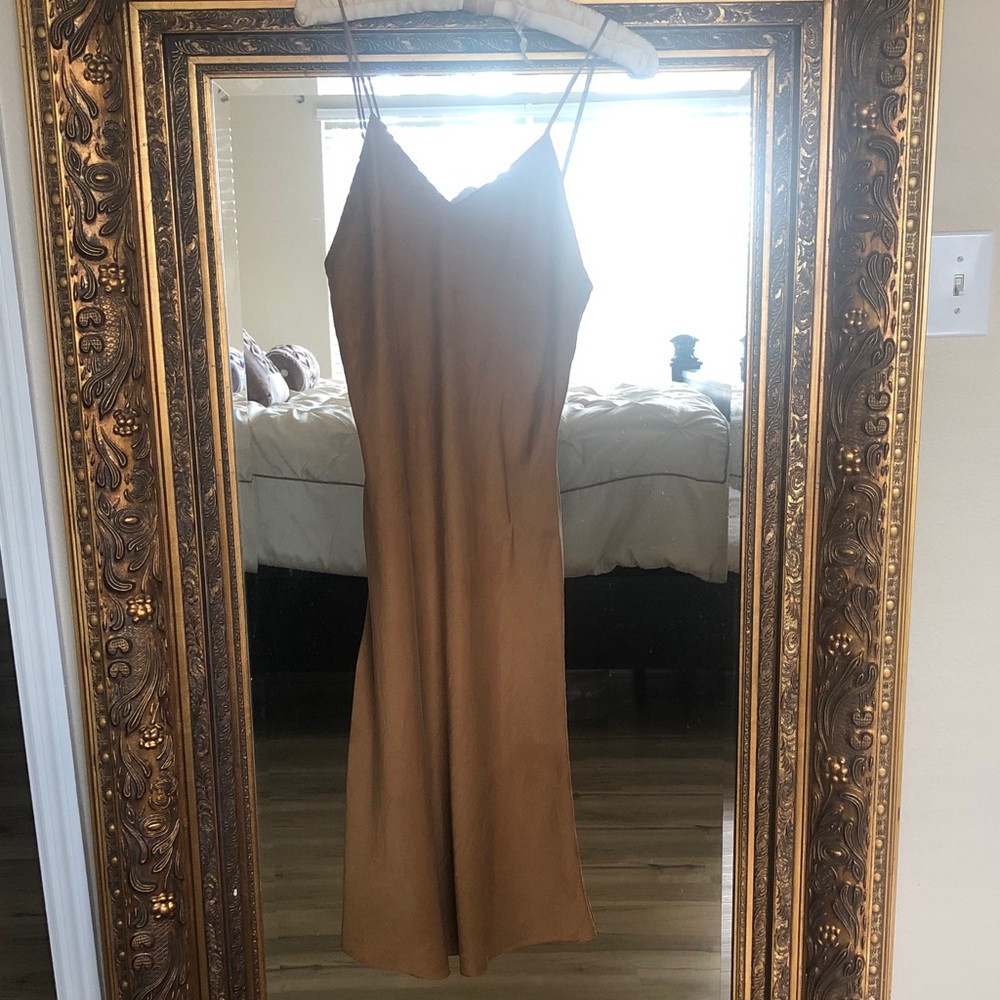 VS gold shimmery silk below knee nightie/dress.